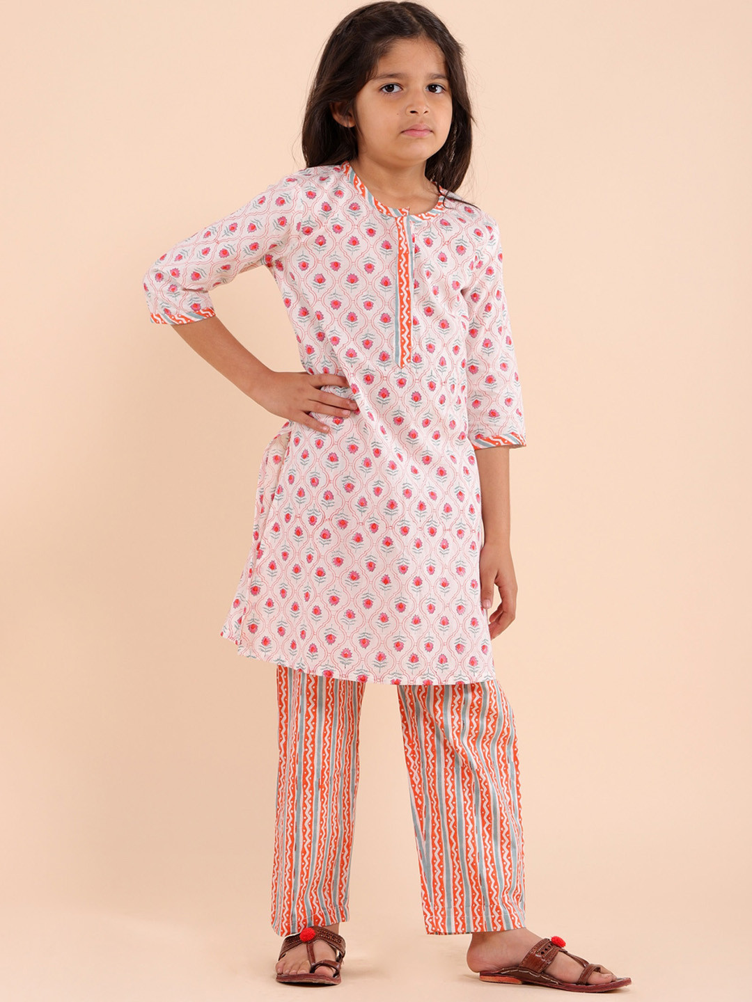 Girls Floral Printed Tie-Up Neck Straight Kurta With Dhoti Pants
