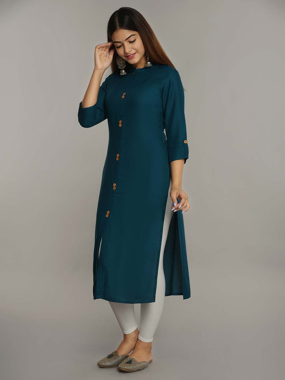 Buy NEW4U Mandarin Collar Roll Up Sleeves Straight Kurta - Kurtas for ...