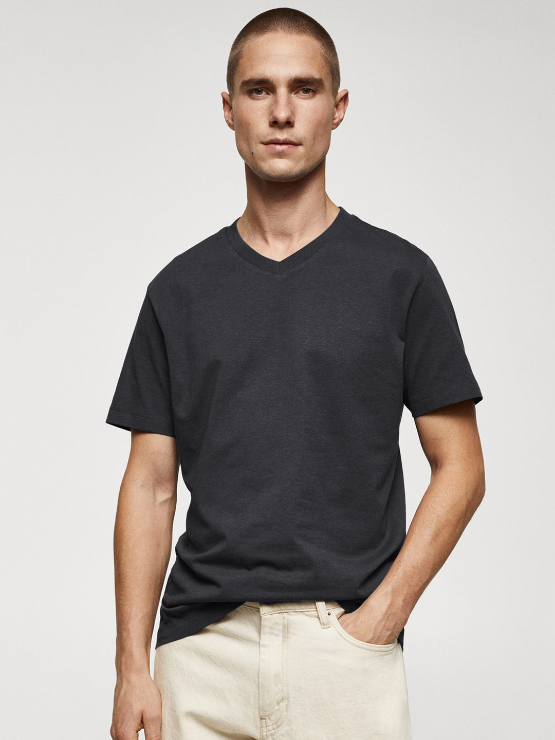 Buy MANGO MAN V Neck Pure Cotton T Shirt - Tshirts for Men 27353418 ...