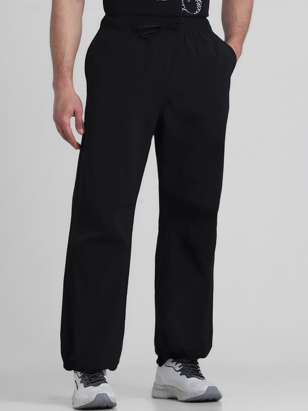 Buy Jack & Jones Men Mid Rise Trousers - Trousers for Men 27398880 | Myntra