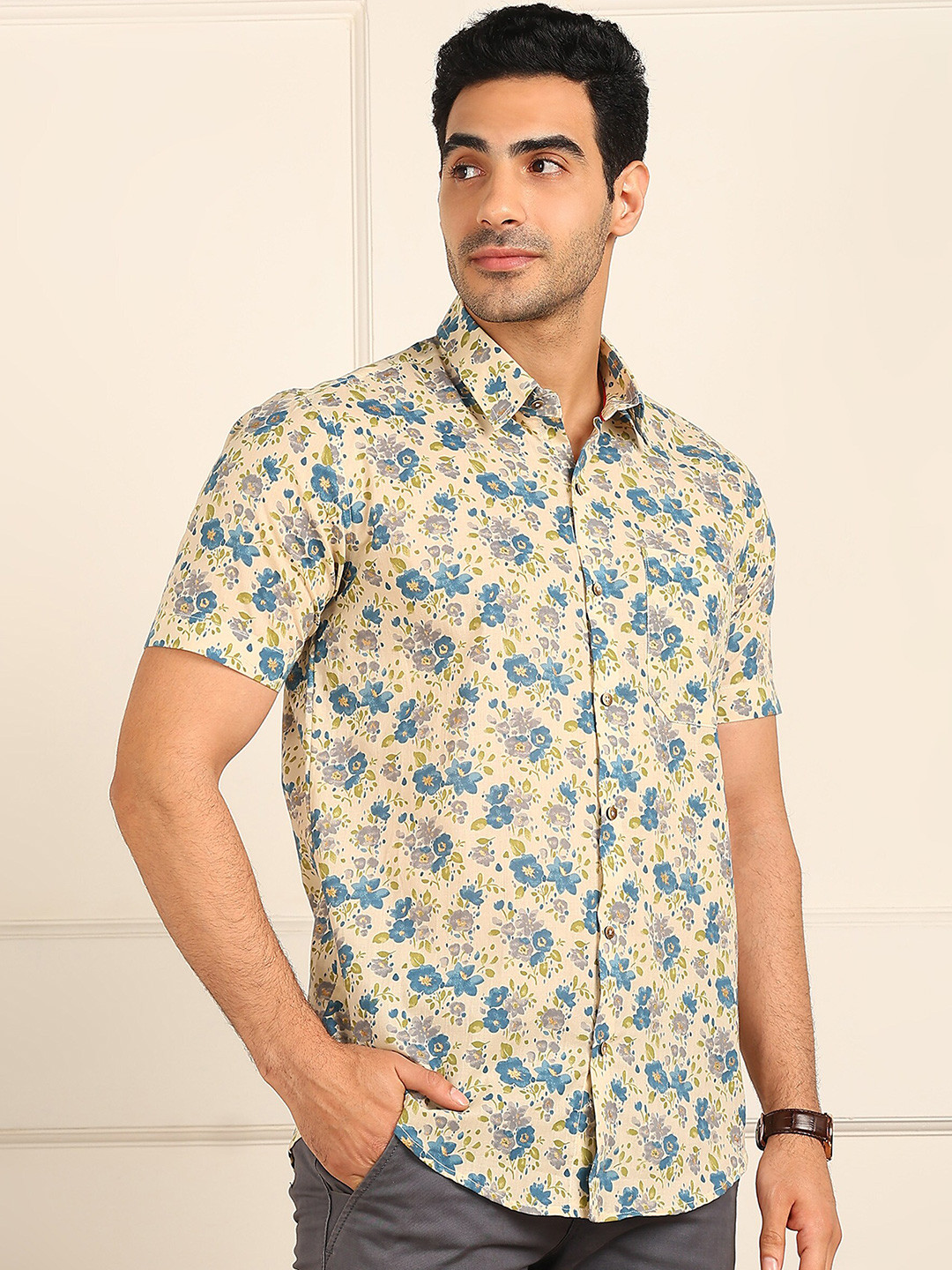 Men's Black Floral Printed Casual Cotton Shirt