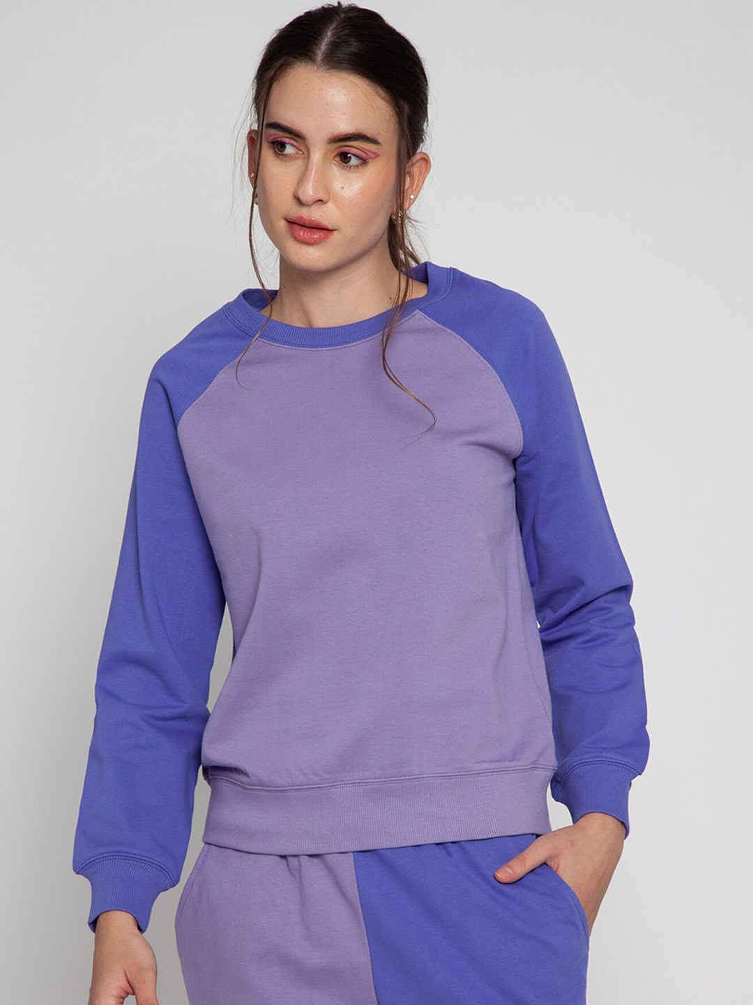 Women Colourblocked Round Neck Top With Trousers Co-Ords Set