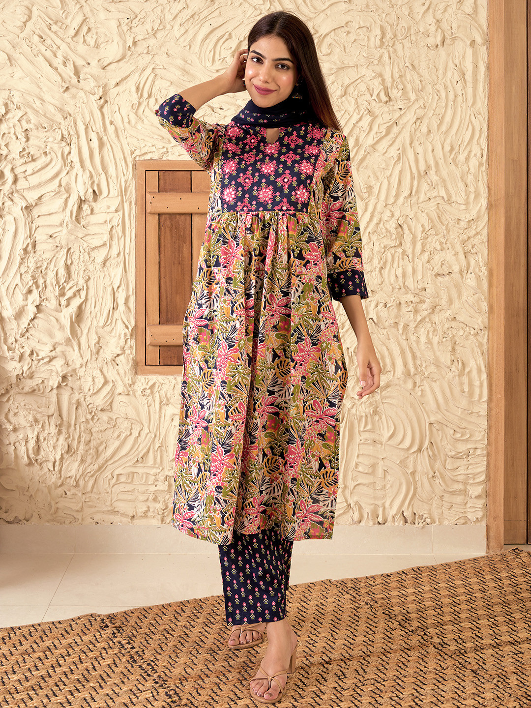 Women Blue And Orange Gold Printed Three-Quarter Sleeves Straight Kurta With Palazzo And Dupatta With Pockets And Face Mask