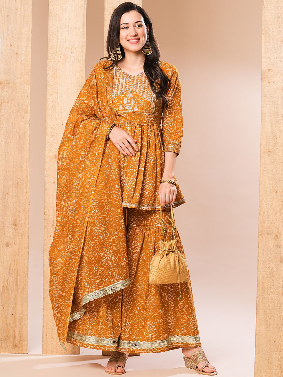 Women Pure Cotton Bandhani Kurta set with Dupatta main image 1