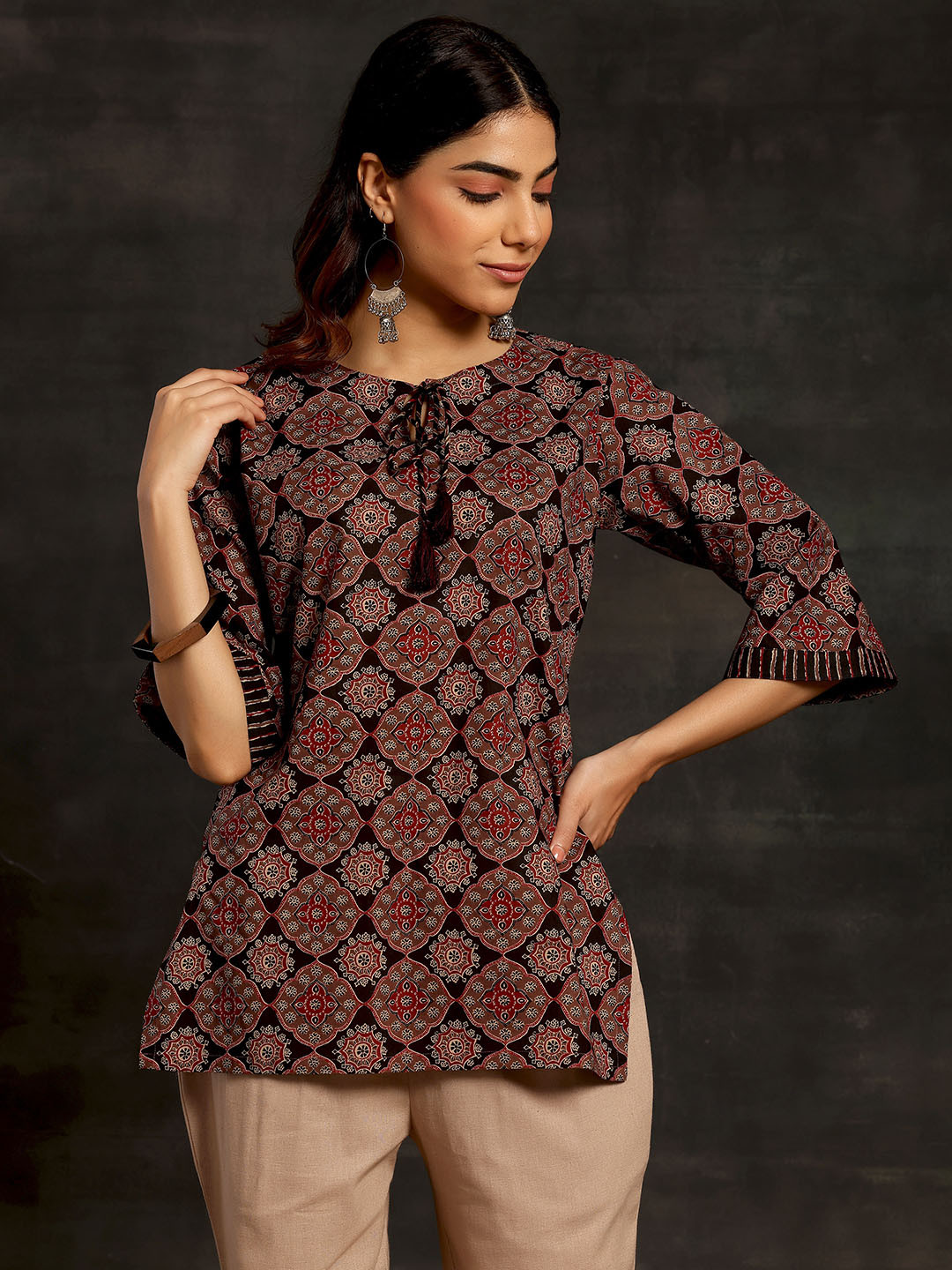kurti with side tie up