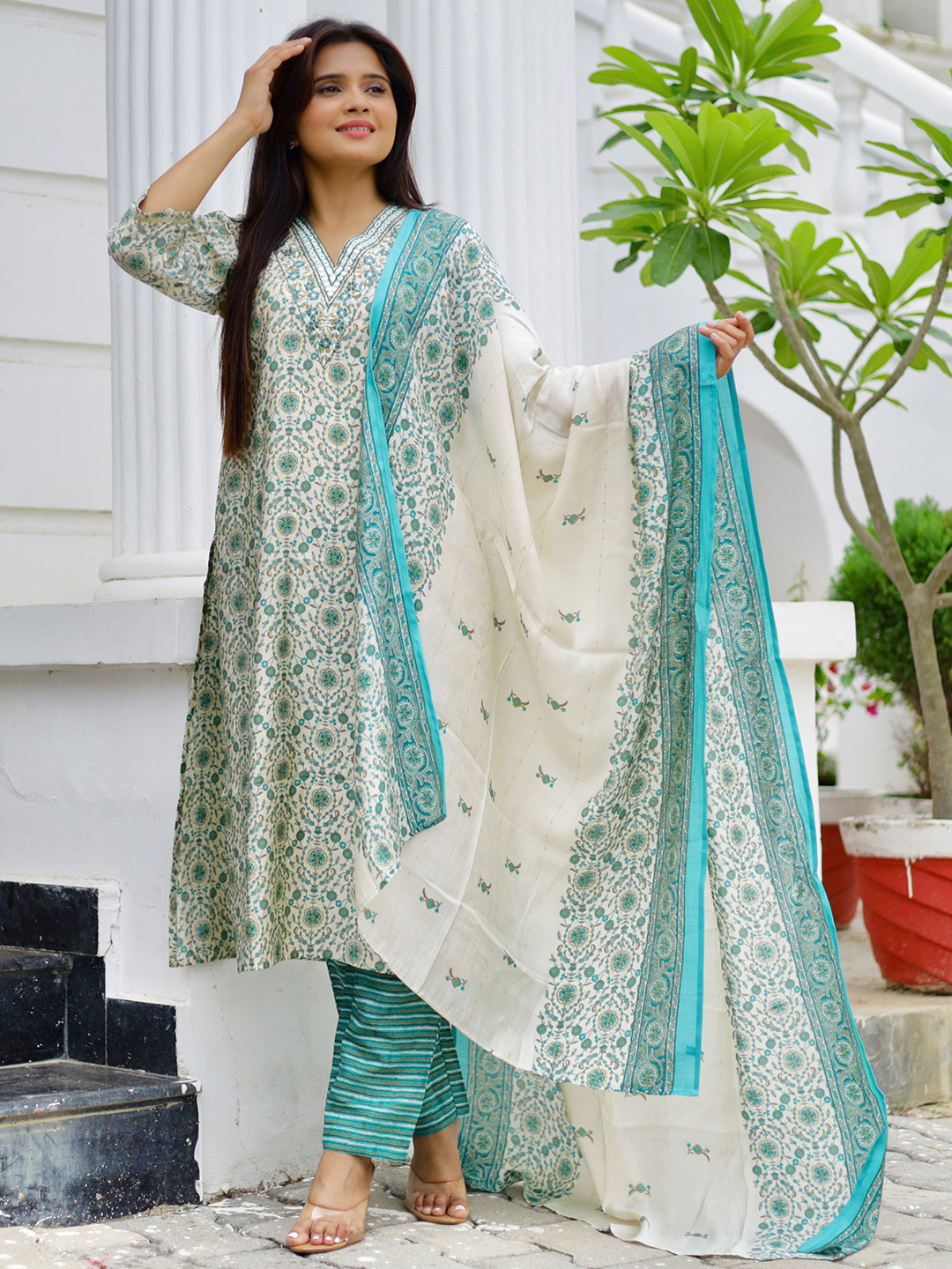 Libas Floral Yoke Design V-Neck Thread Work A-Line Kurta With Trousers And Dupatta main image 0