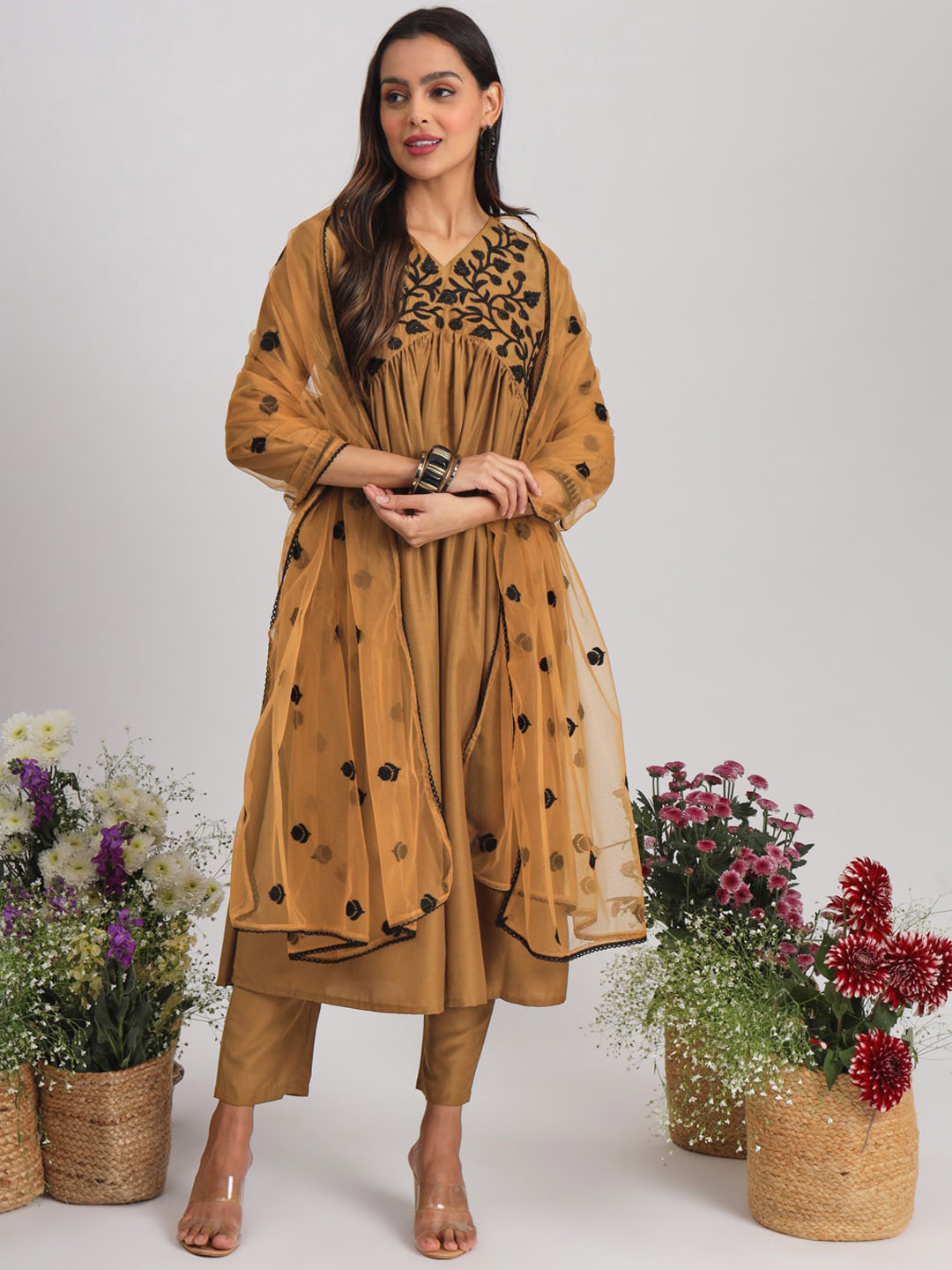 Women's Rust Bandhani Embroidered Empire Thread Work Kurta Set With Dupatta