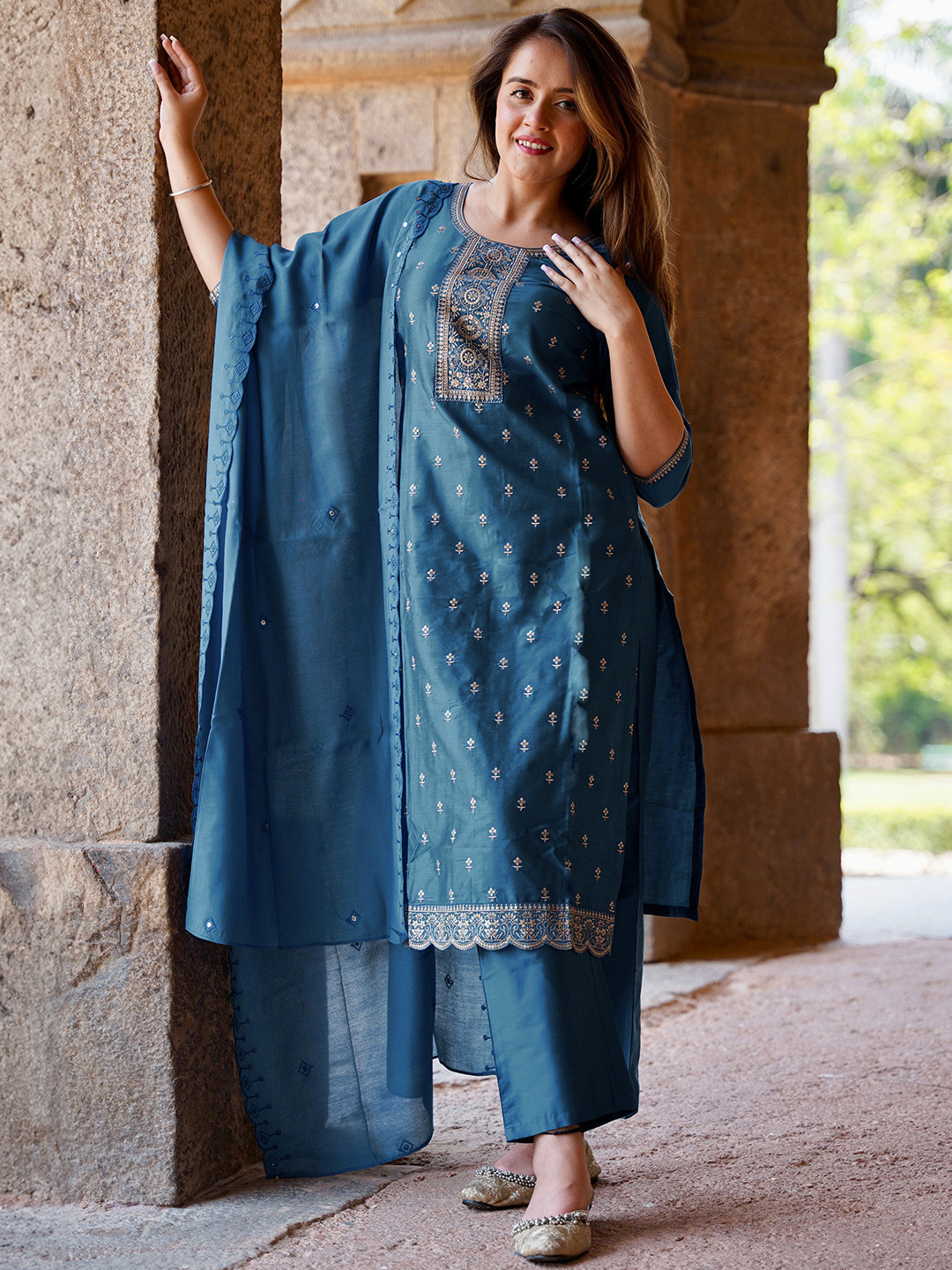 Blue Floral Embroidered Sequinned Straight Kurti With Trouser