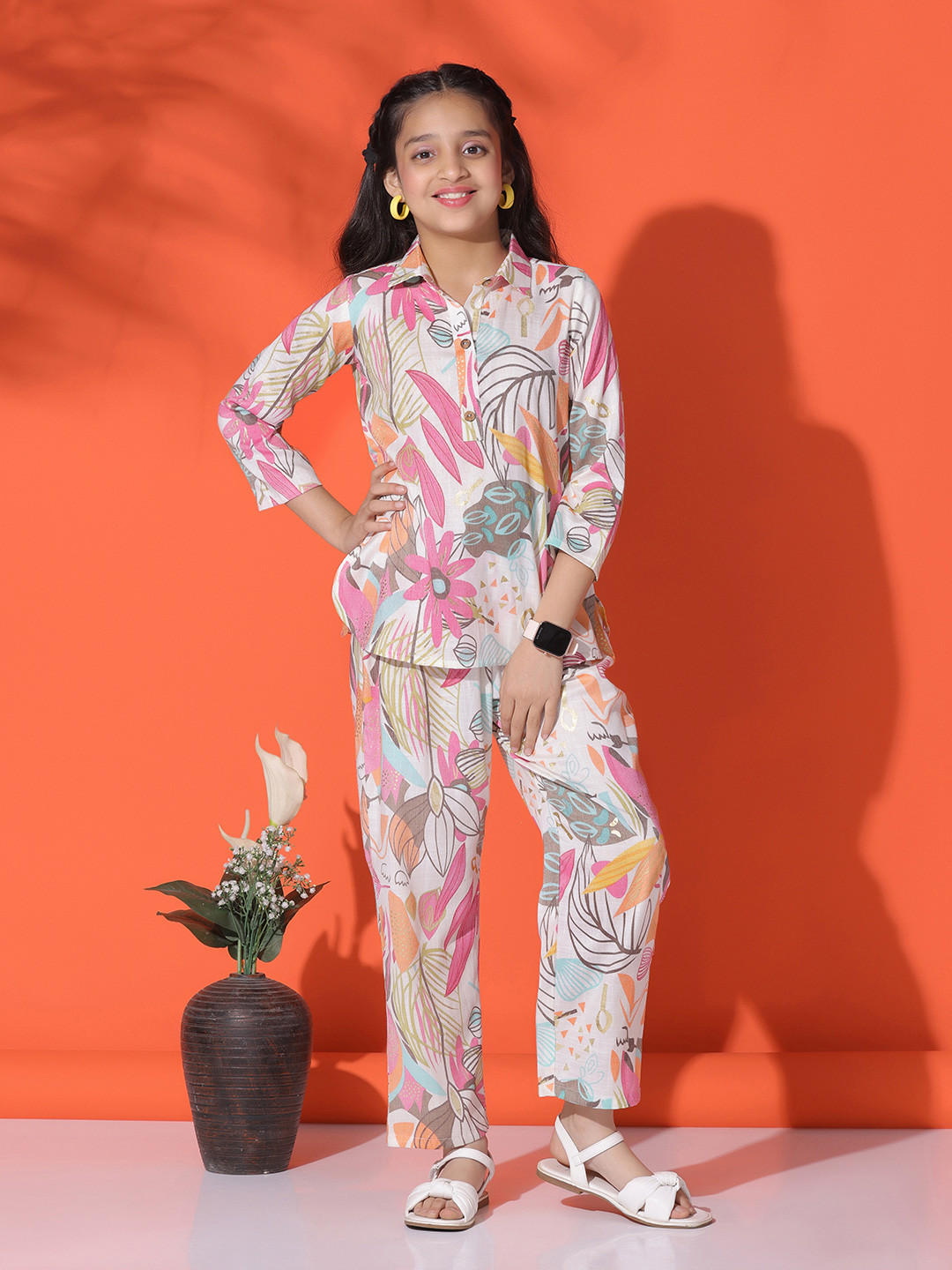 Girls Printed Top and Pant Clothing Set