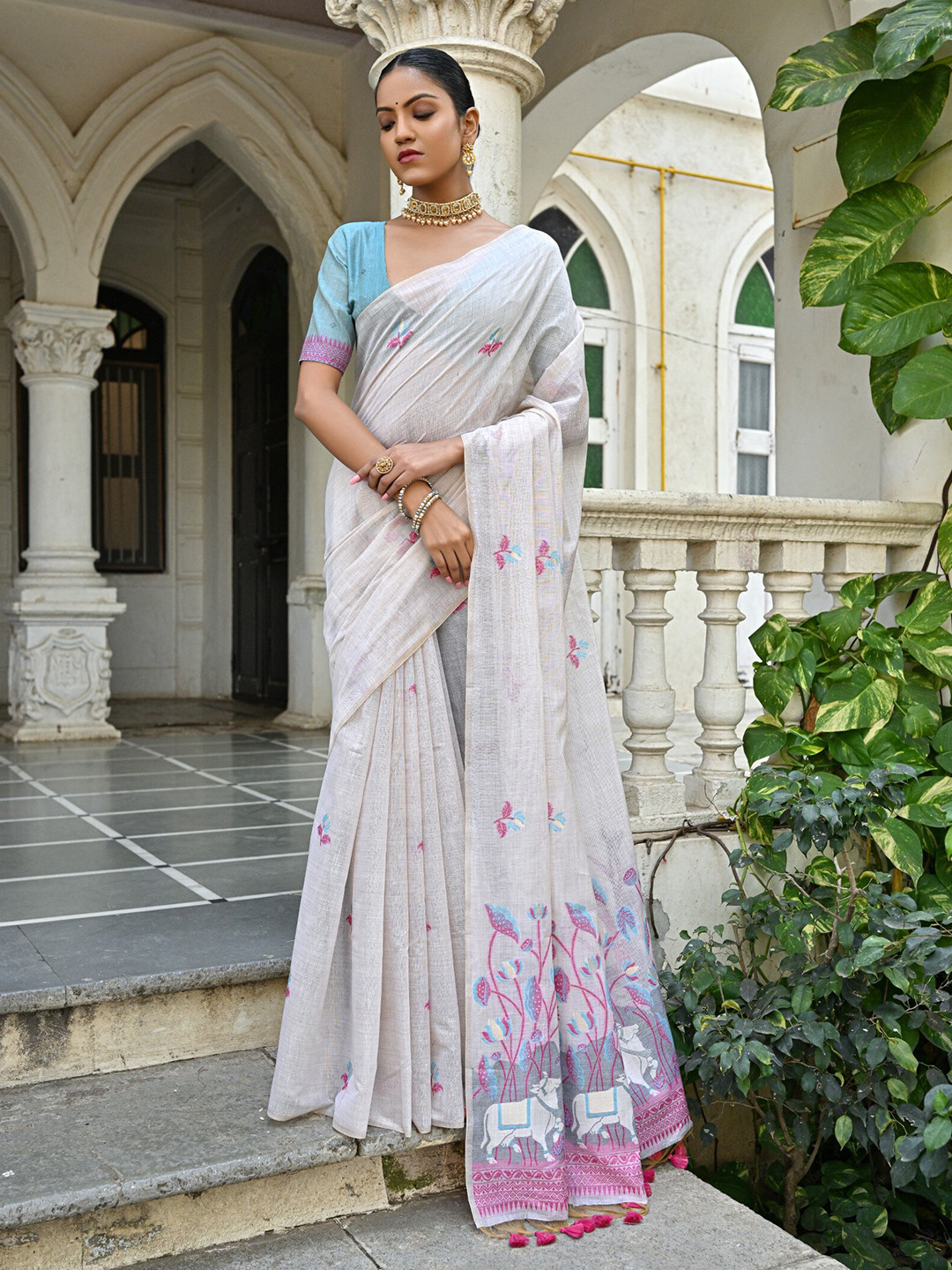 Buy VISHNU WEAVES Kalamkari Woven Design Pure Cotton Muga Saree ...
