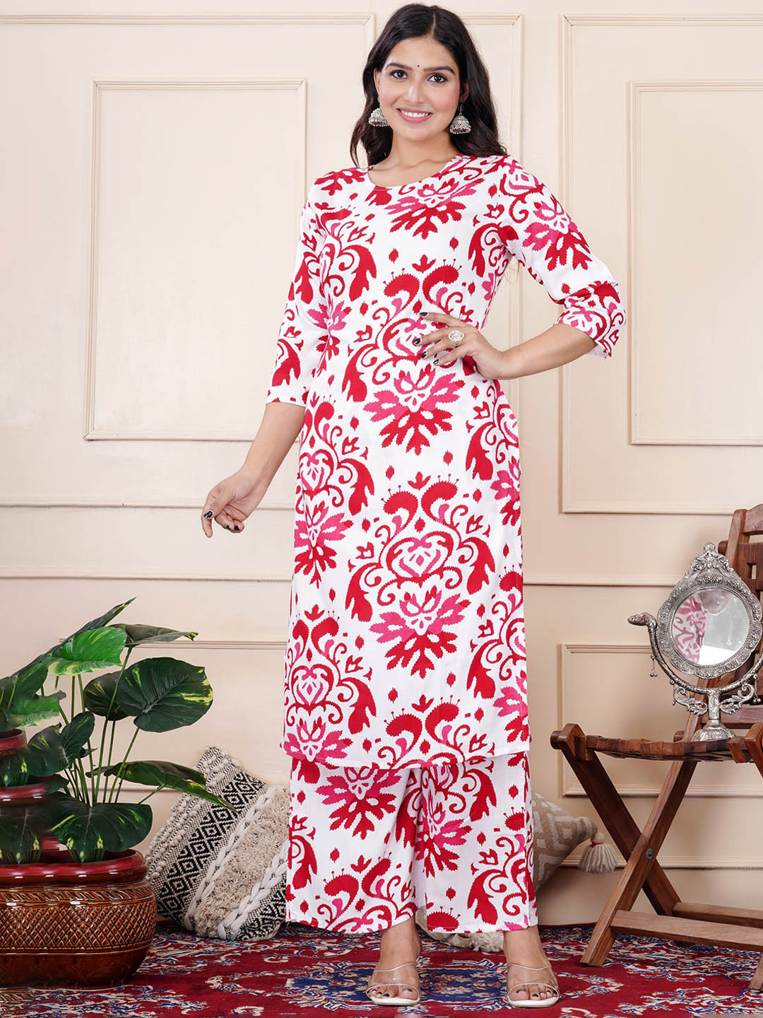 Women Indigo Three-Quarter Sleeves Straight Kurta With Palazzo With Pockets
