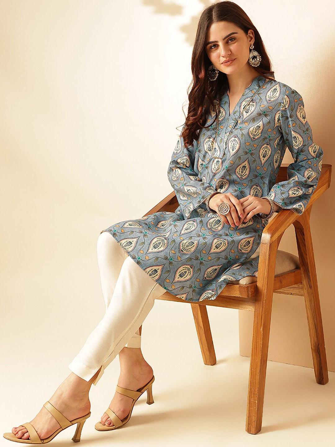 Women Blue Printed Hand Work Straight Kurta With Half Sleeves