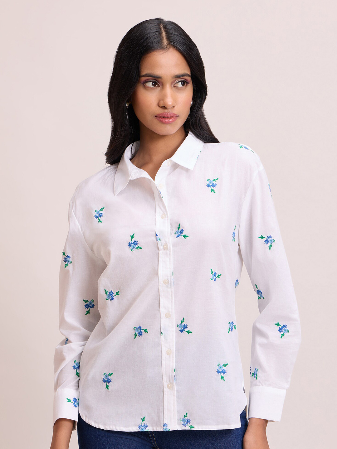 Women's Floral Embroidered White Scalloped Hem Shirt with Hood