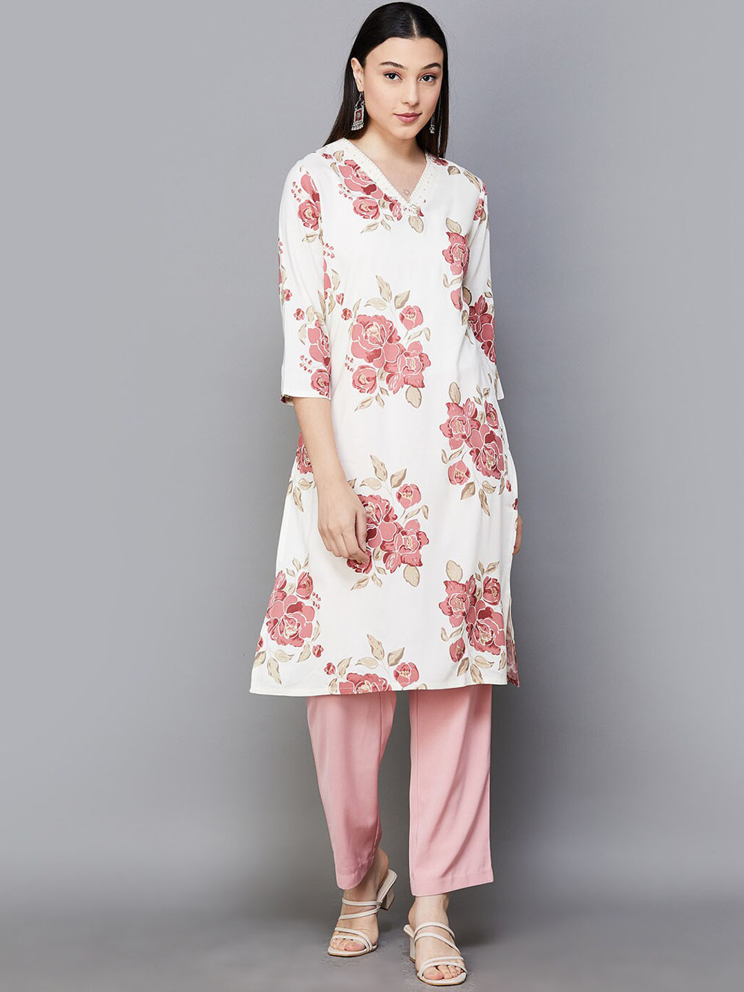 Green Color Floral Printed V-neck Straight Kurti