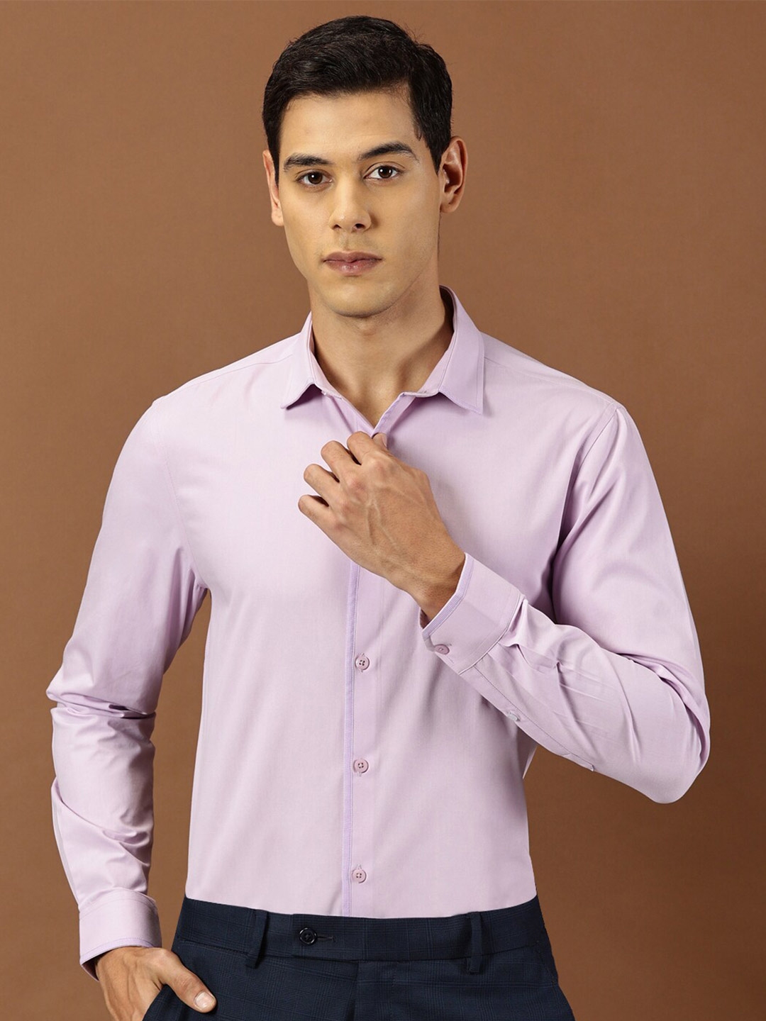 Buy INVICTUS Original Slim Fit Spread Collar Cotton Formal Shirt ...