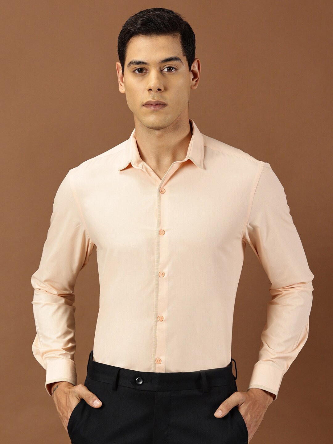 Buy INVICTUS Original Slim Fit Spread Collar Cotton Formal Shirt ...