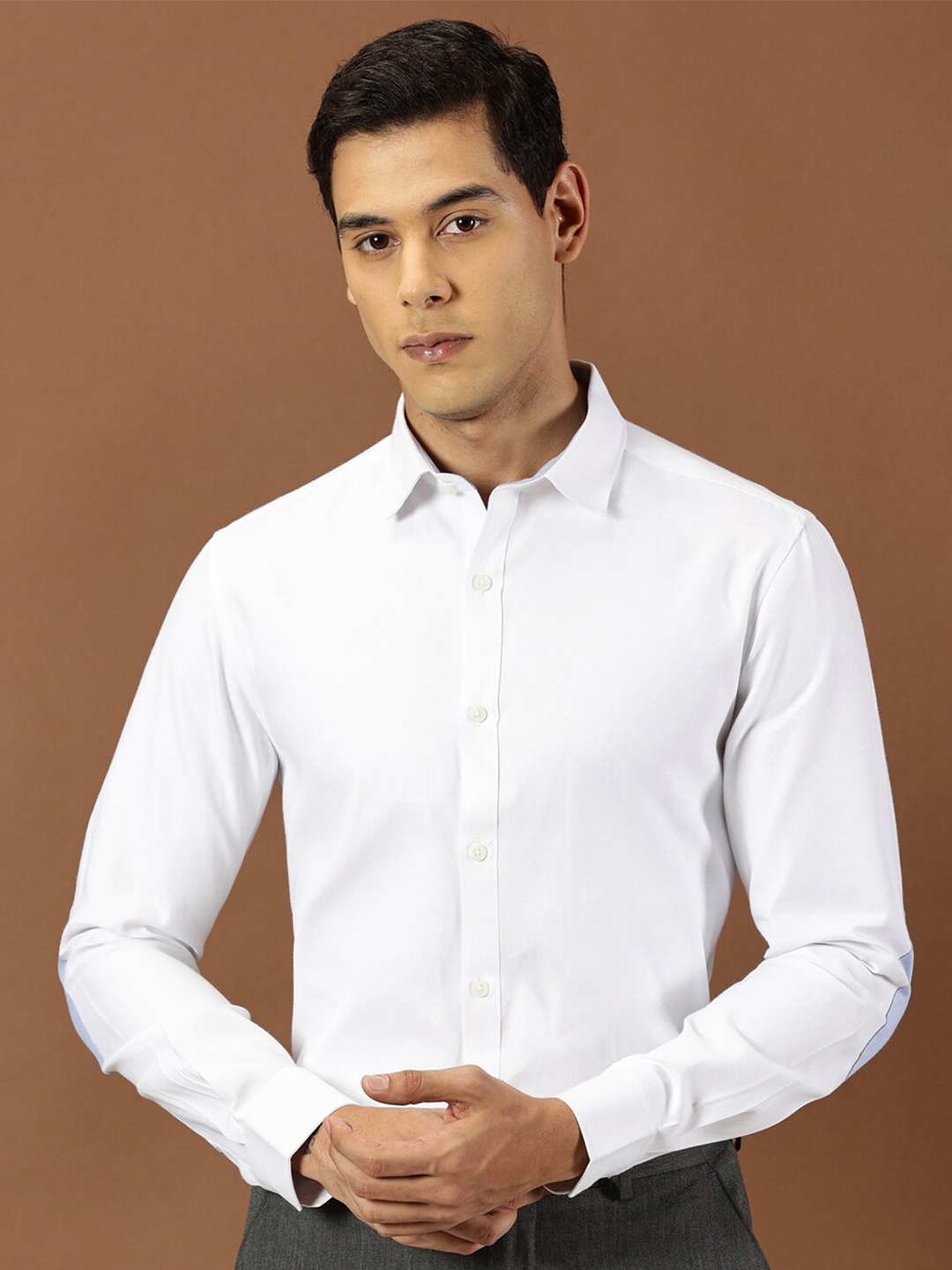 Buy INVICTUS Slim Fit Spread Collar Long Sleeves Cotton Formal Shirt ...