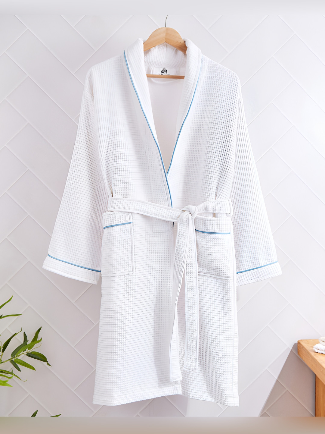 Buy Home Centre Women White Cotton Bath Robe - Bath Robe for Women ...
