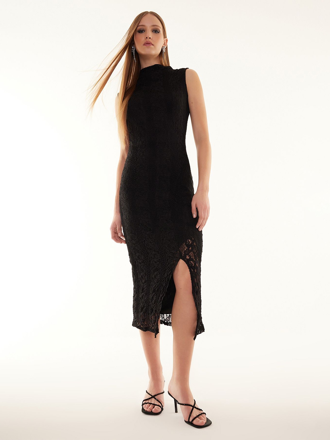 Buy Trendyol Self Design High Neck Sleeveless Sheath Midi Dress ... image.