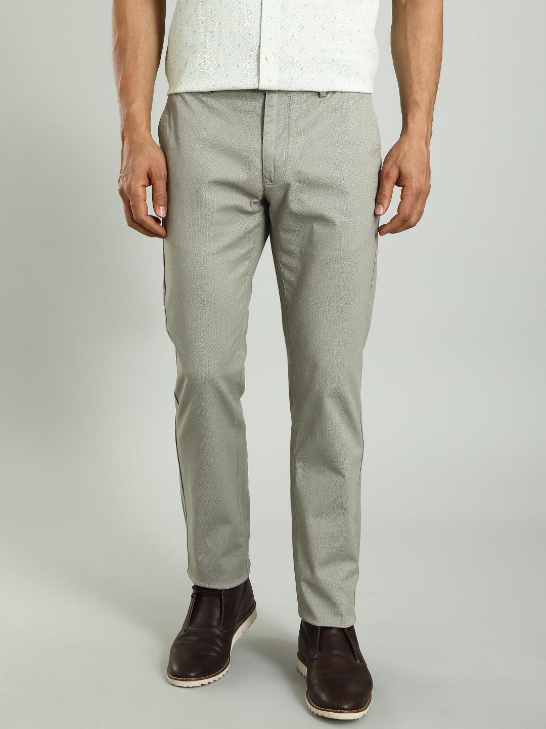 Buy Indian Terrain Men Brooklyn Slim Fit Cotton Regular Trousers ...