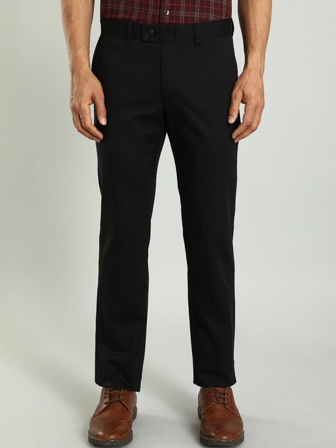 Buy Indian Terrain Men Brooklyn Slim Fit Chinos Trousers - Trousers for ...