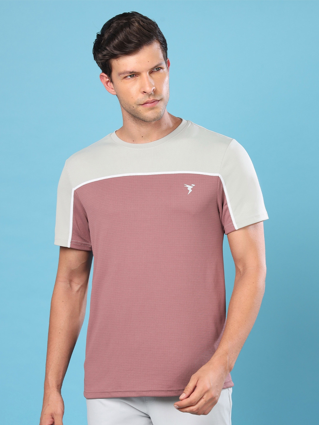 Buy Technosport Men Colourblocked UPF50 Round Neck Slim Fit T Shirt ...