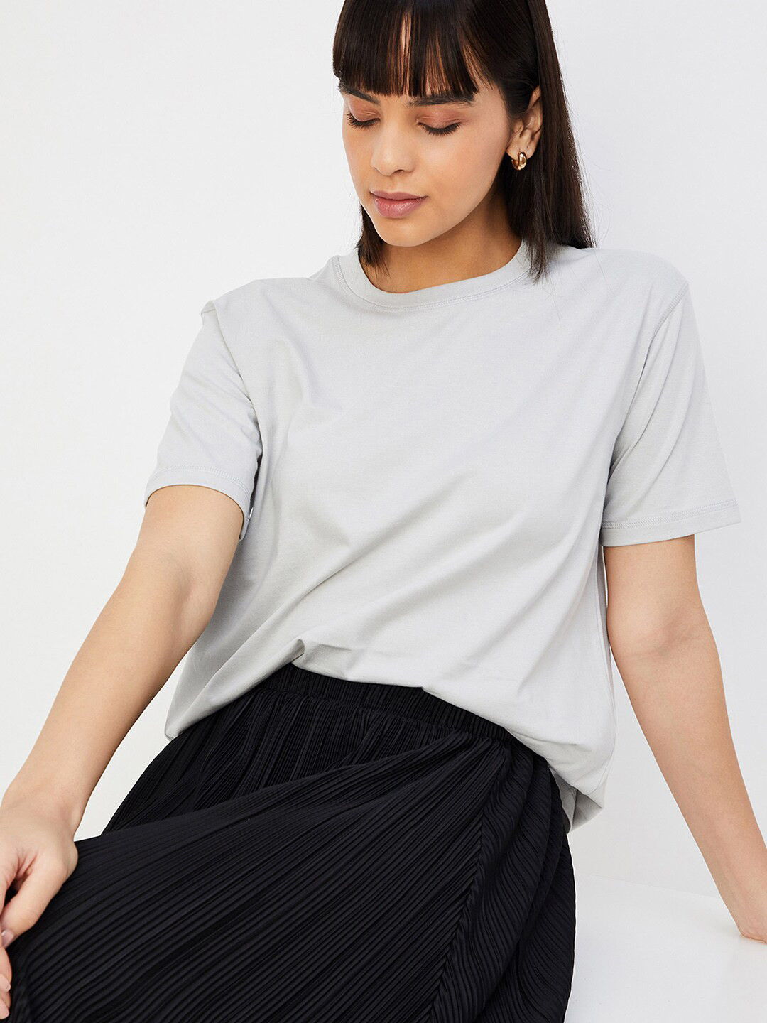 max t shirt for womens online