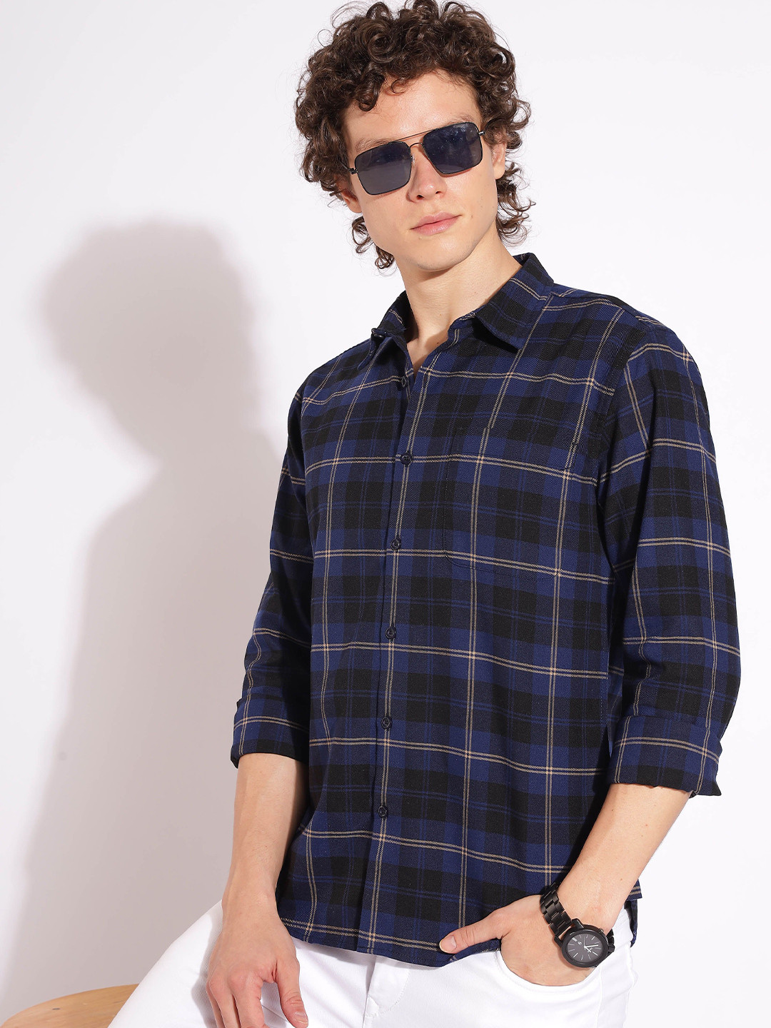 Men's Off White Standard Slim Fit Tartan Checks Mandarin Collar Cotton Casual Shirt