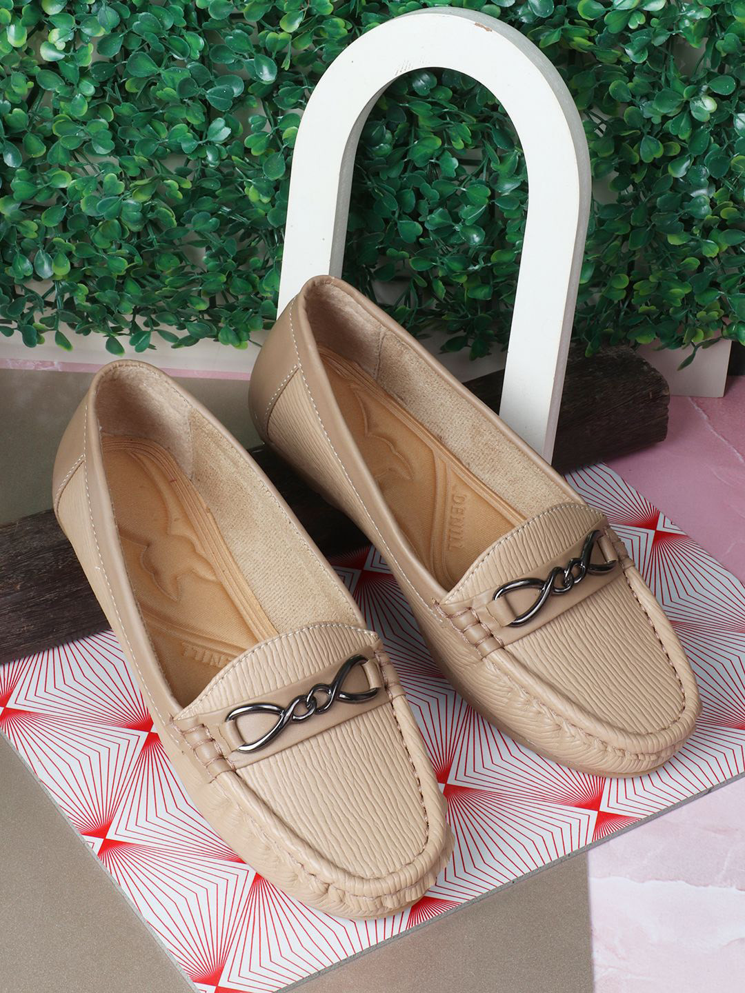 denill women's shoes