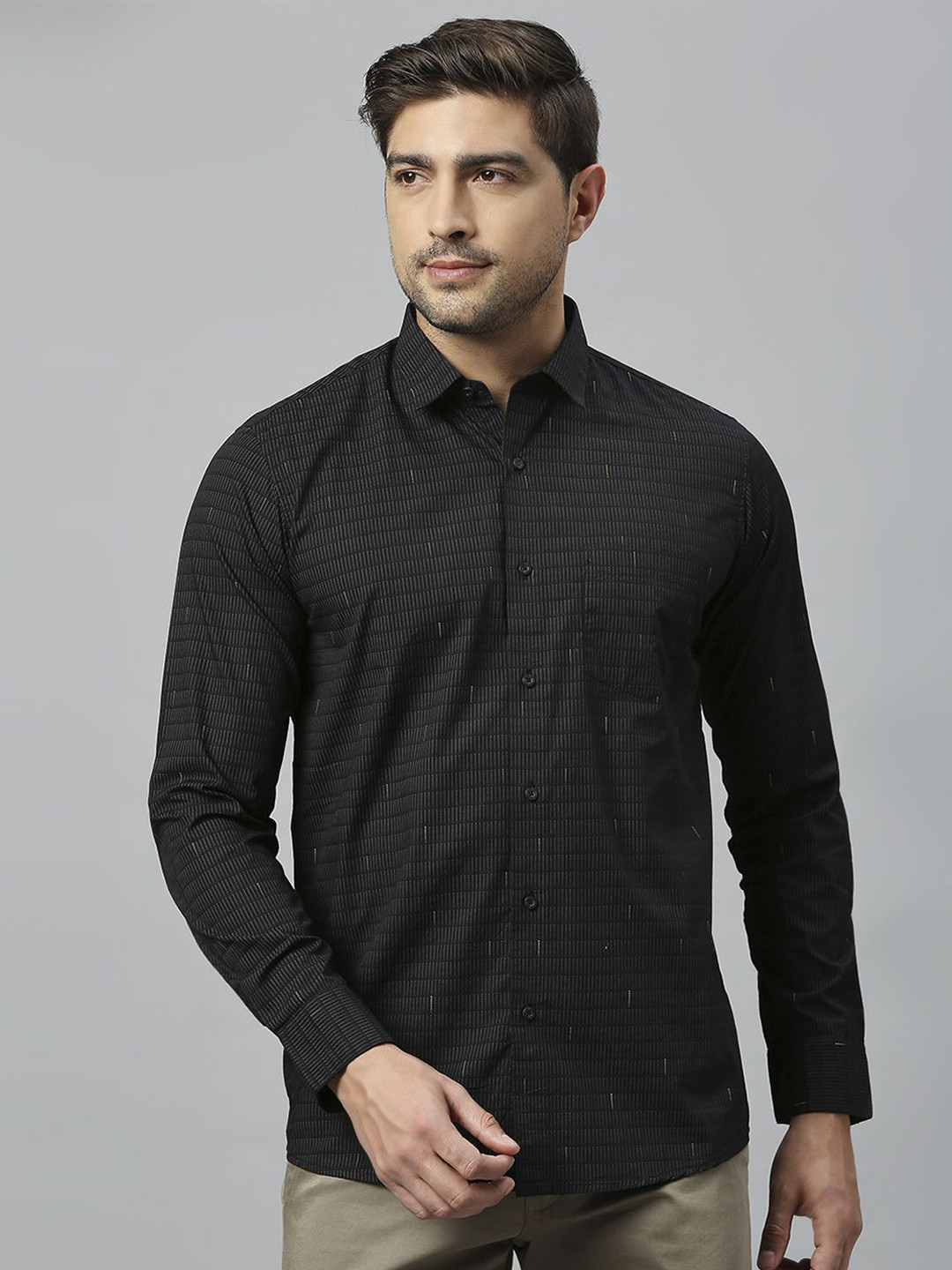 Men's Black Standard Slim Fit Multi Stripes Opaque Striped Casual Shirt