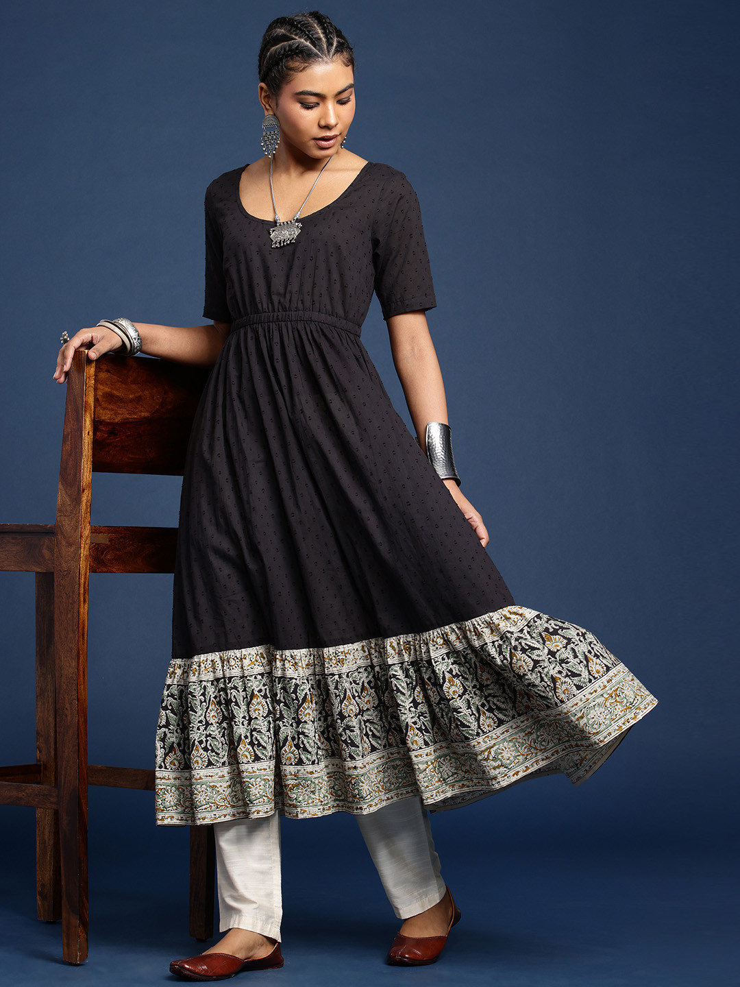 Black - Printed Cotton A-Line Kalamkari Kurta with Embroidery 09