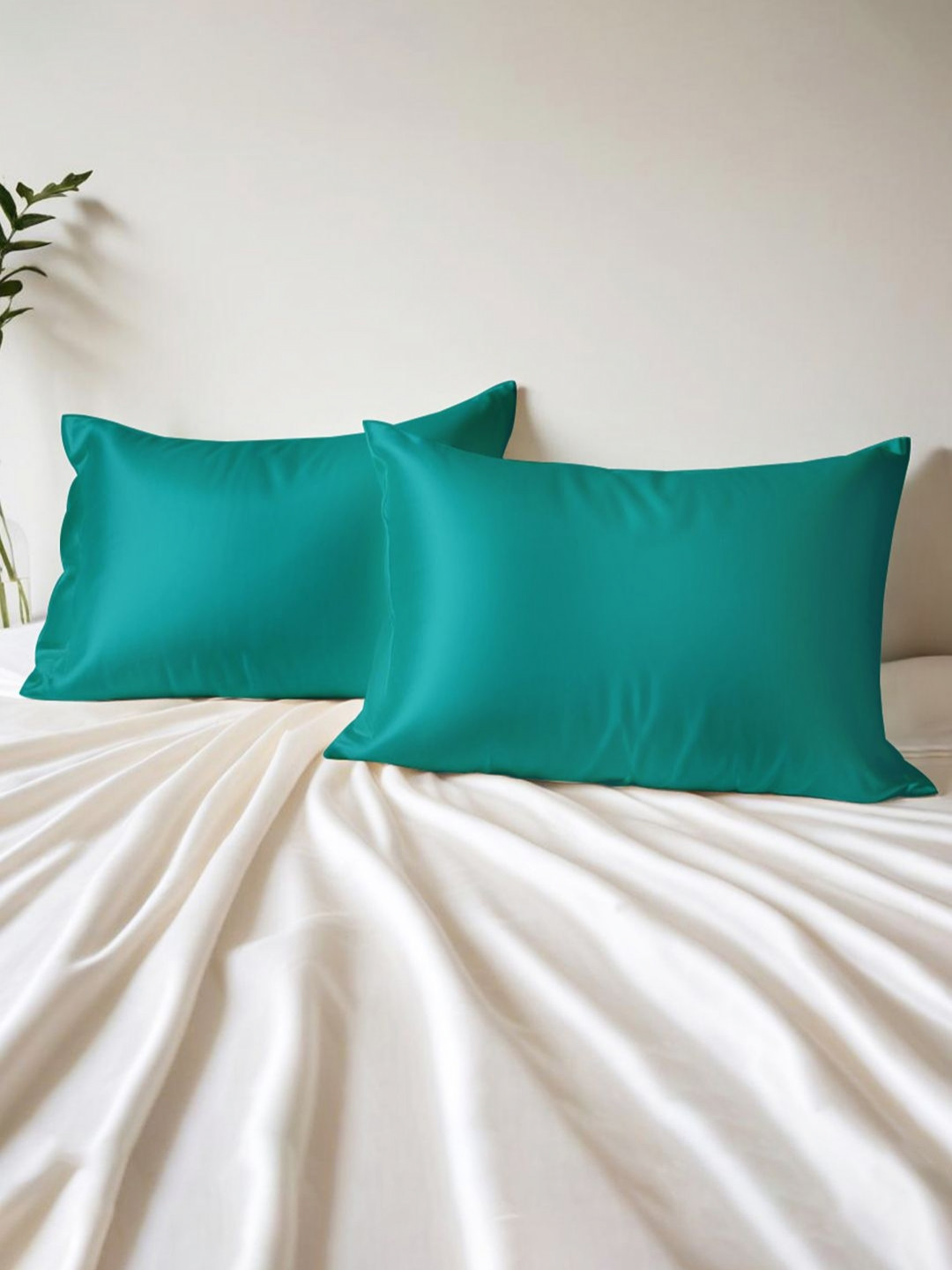 Buy Layers Green 2 Pieces Pure Silk Rectangle Pillow Covers Pillow