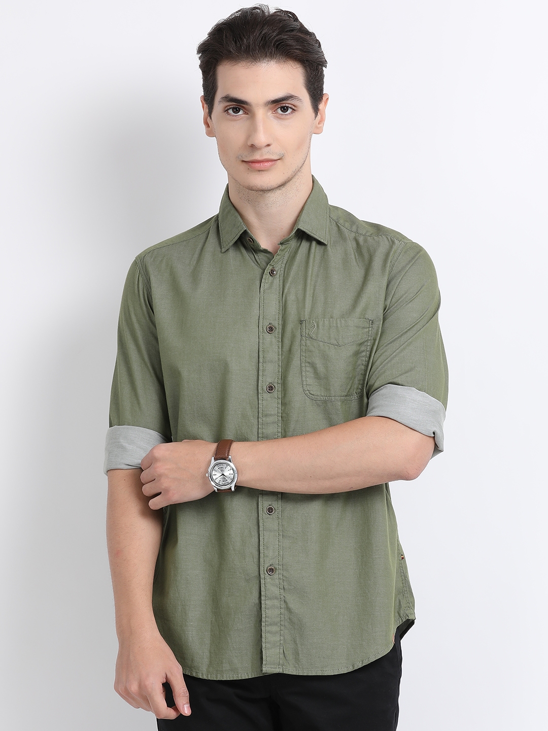 Buy Indian Terrain Men Olive Green Regular Fit Solid Casual Shirt ...