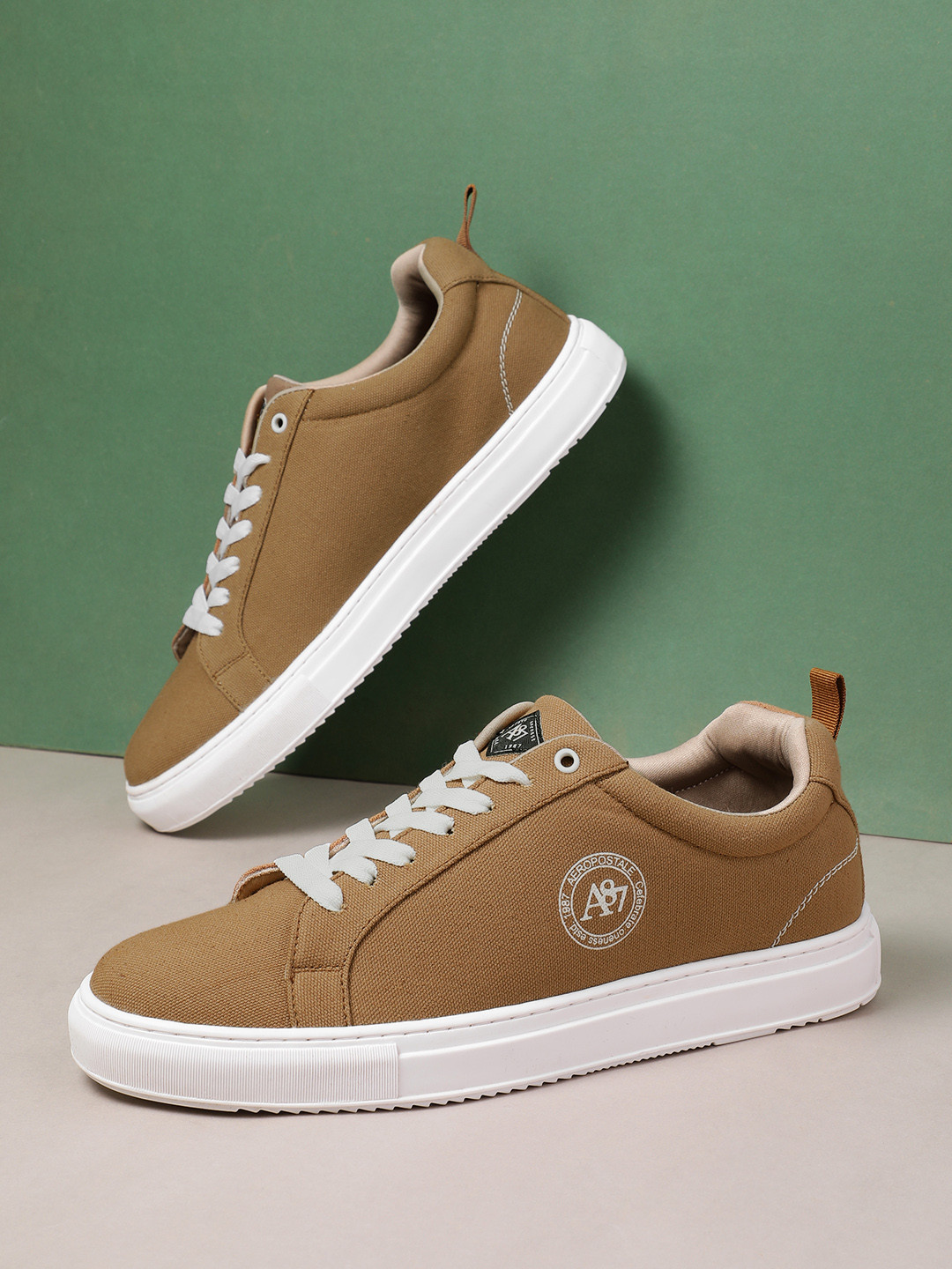 Casual Everyday Sneakers
