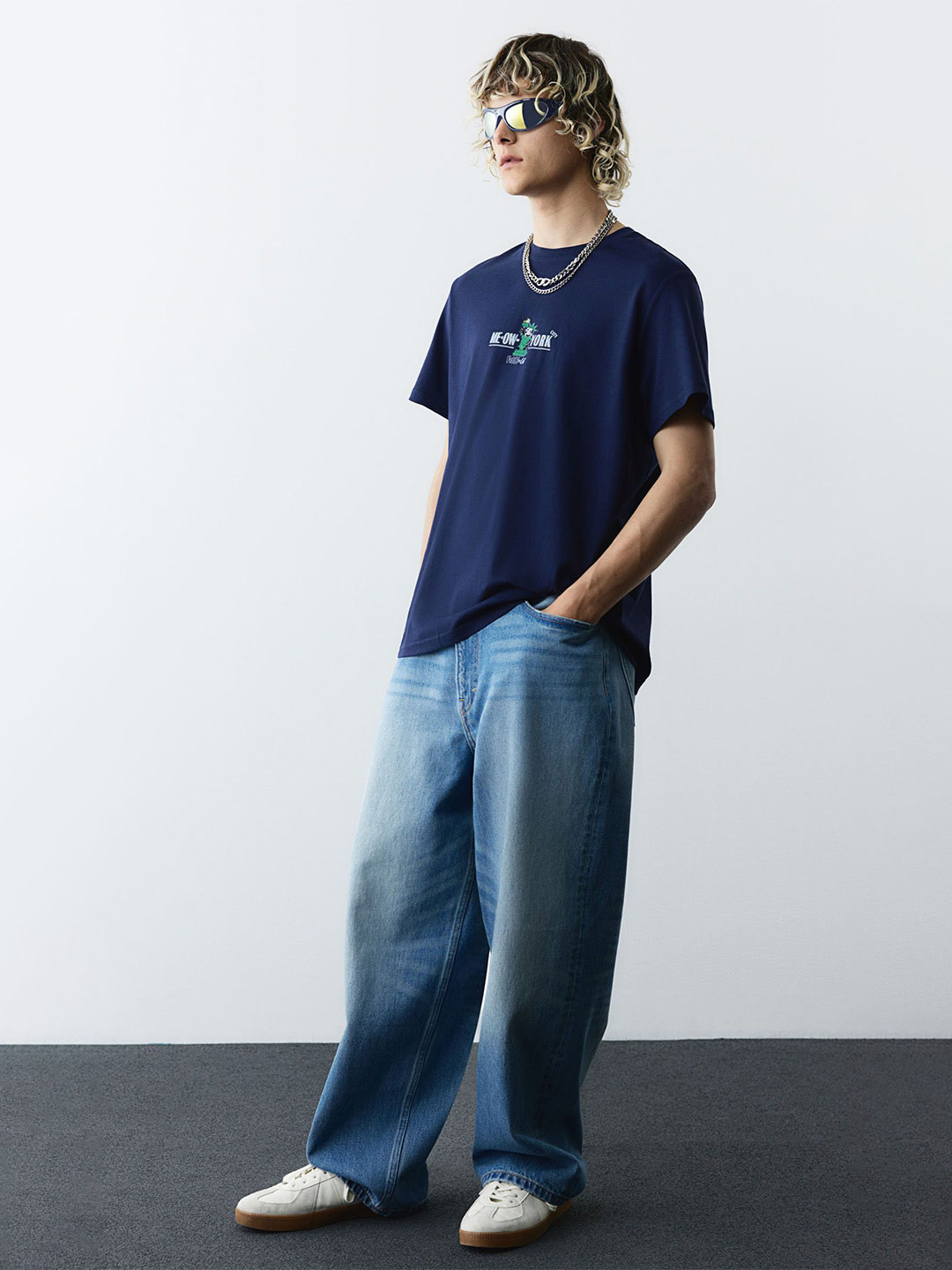 Buy H&M Pure Cotton Tshirts - Tshirts for Men 30144693 | Myntra