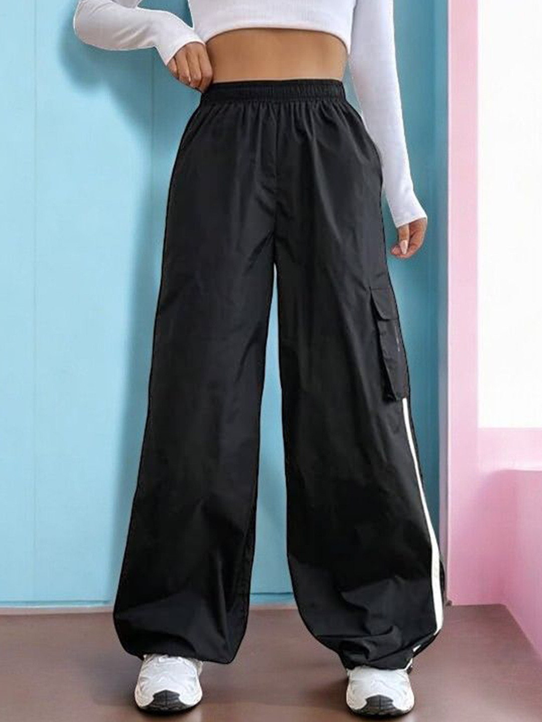 Women Relaxed Loose Fit Easy Wash Joggers Trousers