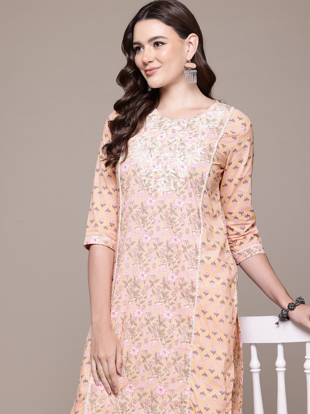 Floral Printed Regular Thread Work Pure Cotton Kurta with Trousers