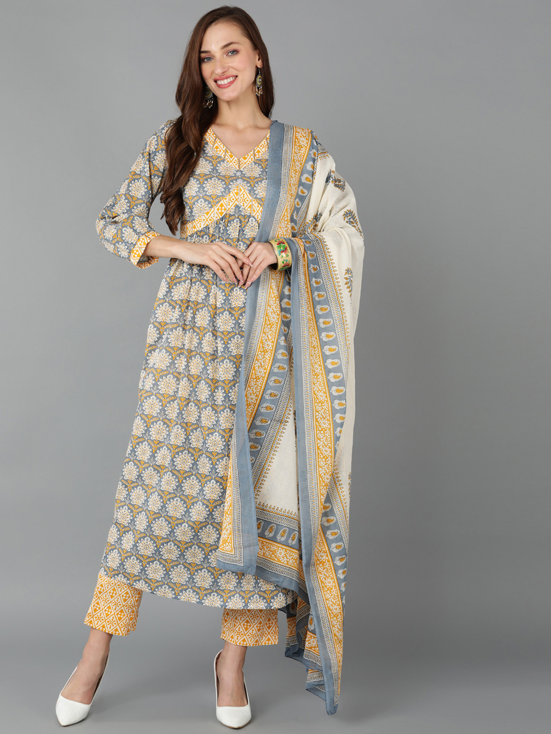 Women Floral Printed Empire Pure Cotton Kurta with Trousers & With Dupatta main image 1