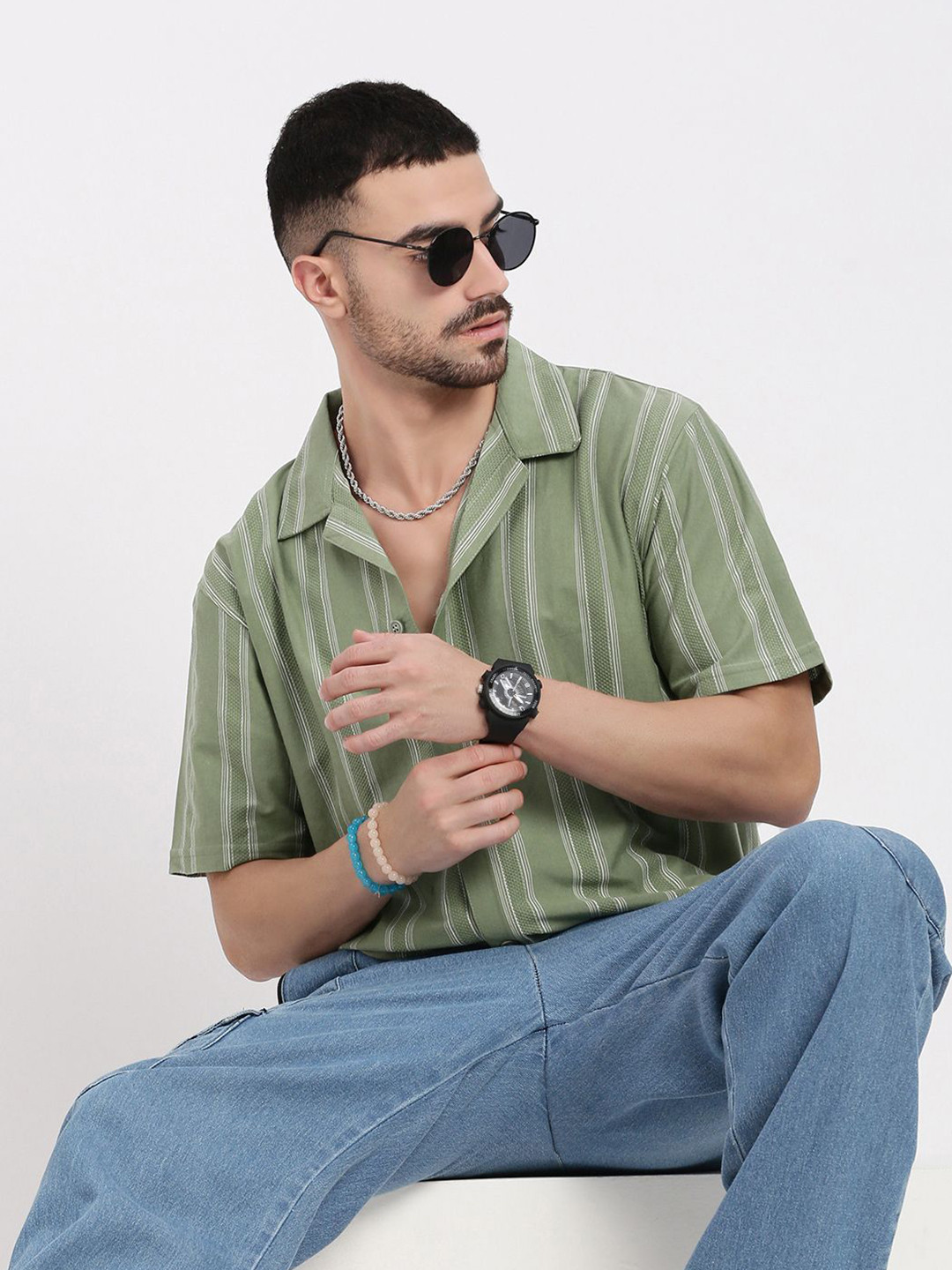 Men's White Comfort Relaxed Fit Cuban Collar Vertical Striped Cotton Casual Shirt