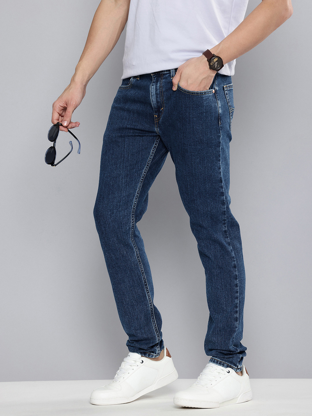 Buy Levis Men 512 Slim Tapered Fit Light Fade Stretchable Jeans - Jeans ...