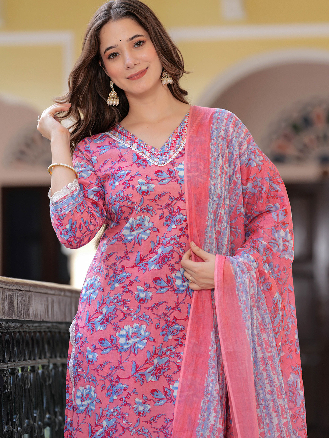 Women Navy Floral Front Dori Gathered Kurta With Pencil Pants & Dupatta