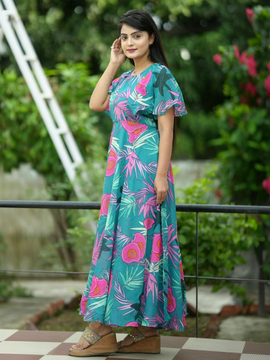 Women Teal Floral Printed Flared Dress With Scalloped Dupatta