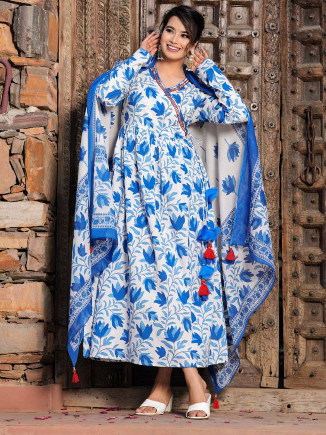 KALINDI ABSTRACT PRINT DRESS