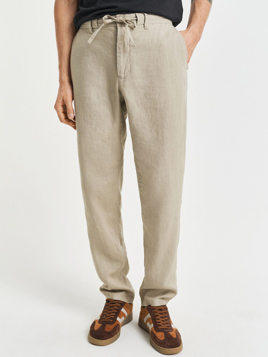 Gant Mens Putty Mid Rise Regular Fit Chino Trouser