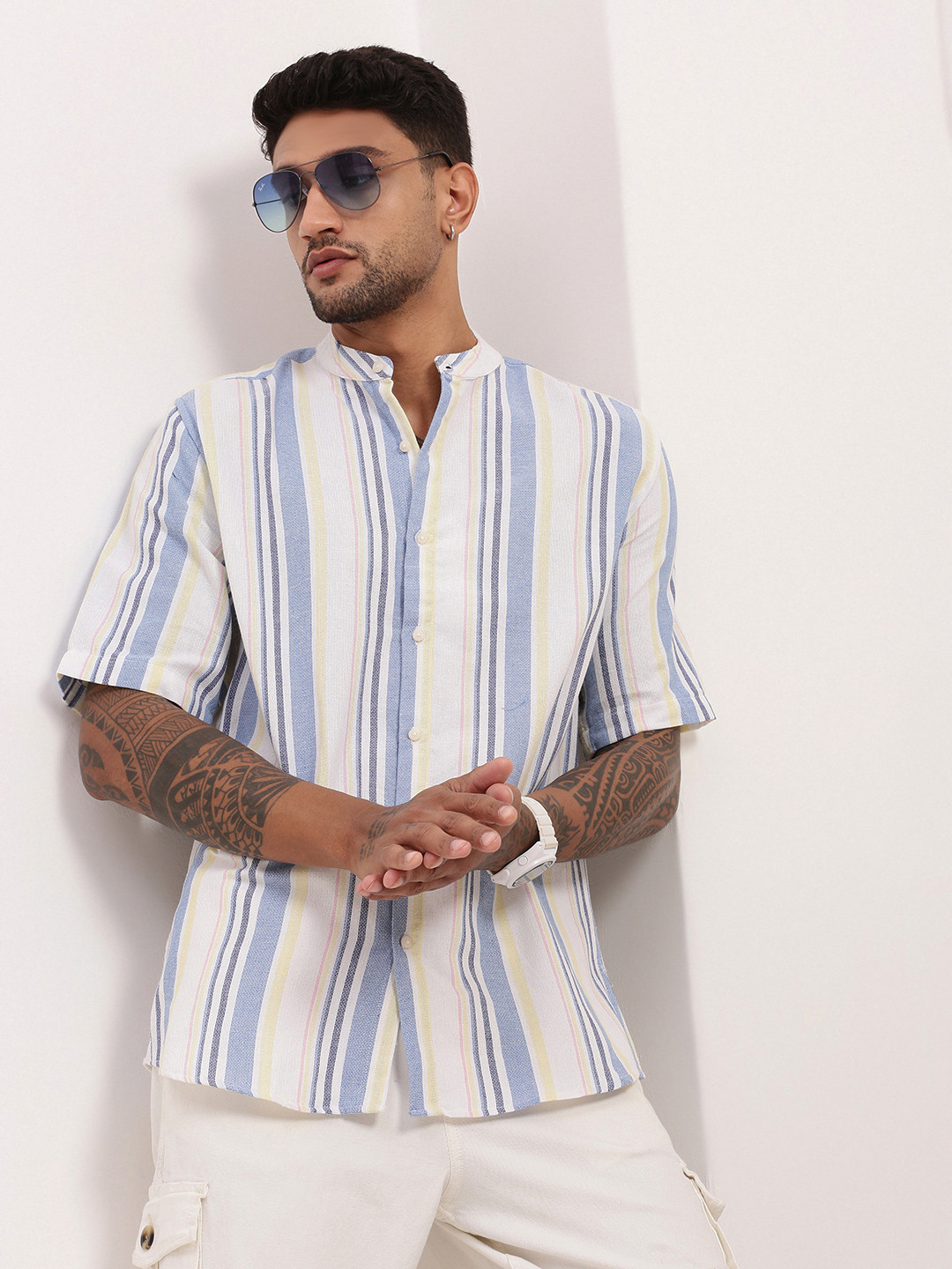 Men's Mandarin Collar Vertical Stripes Khaki Shirt