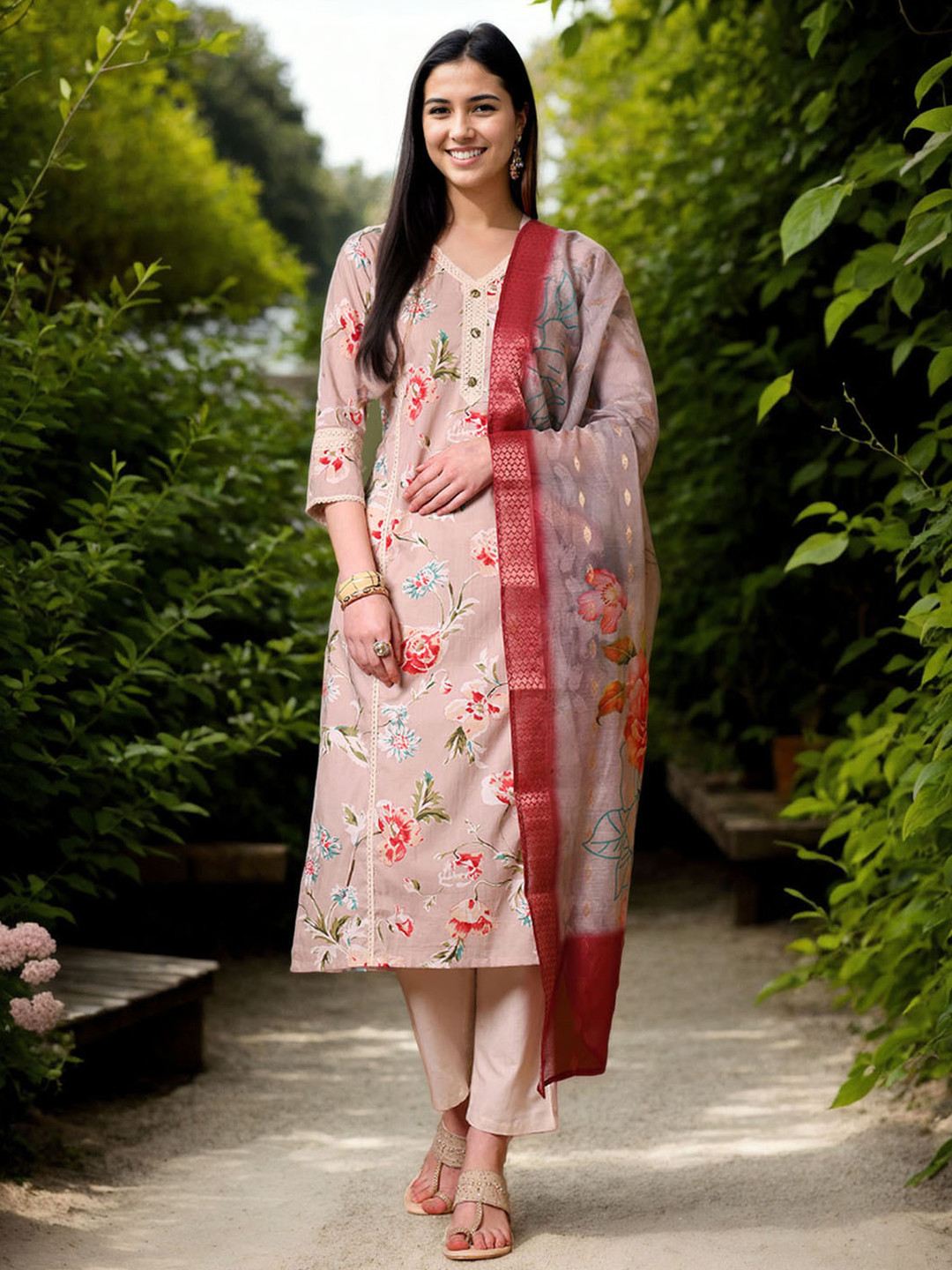 Women Floral embroidered Pure Cotton v_neck green Kurta Trouser & Dupatta Set