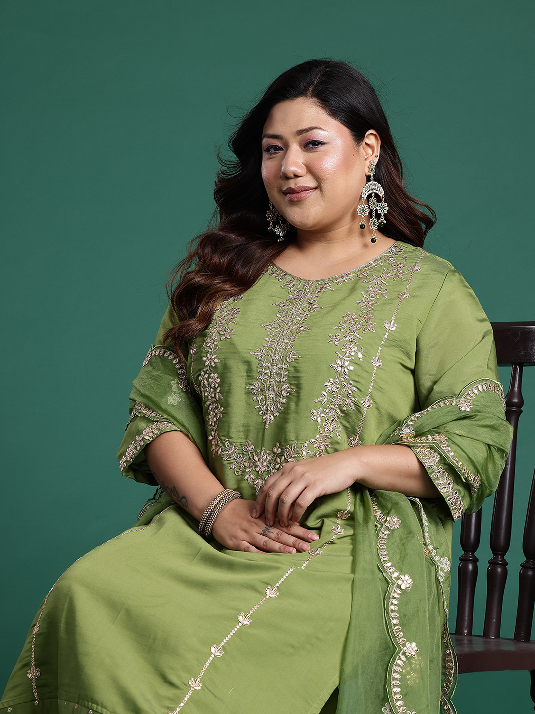 Plus Size Ethnic Motifs Embroidered Gotta Patti Kurta with Trousers & Dupatta main image 0