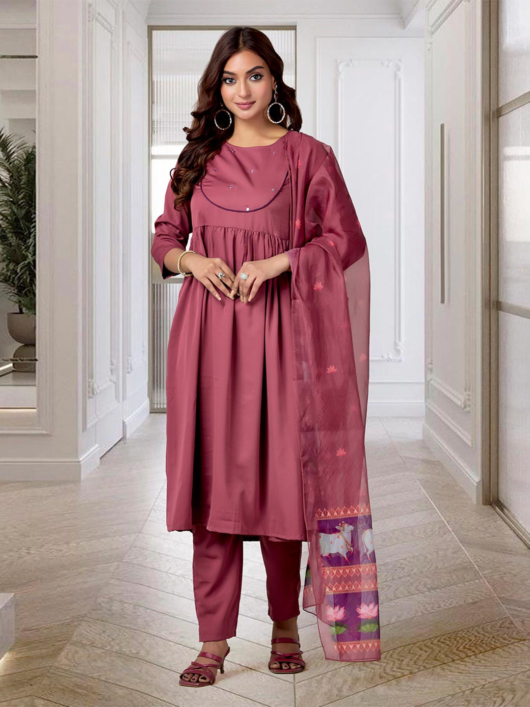Women Rust Mirror Embroidered Kurta With Pants