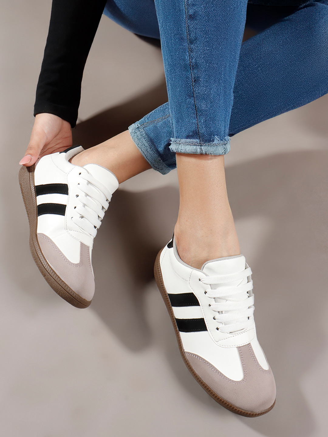 Women's Daily Commuting Sports Shoes Ins Rhinestone Sneakers Fashion Lace Up Wedges Casual Shoes
