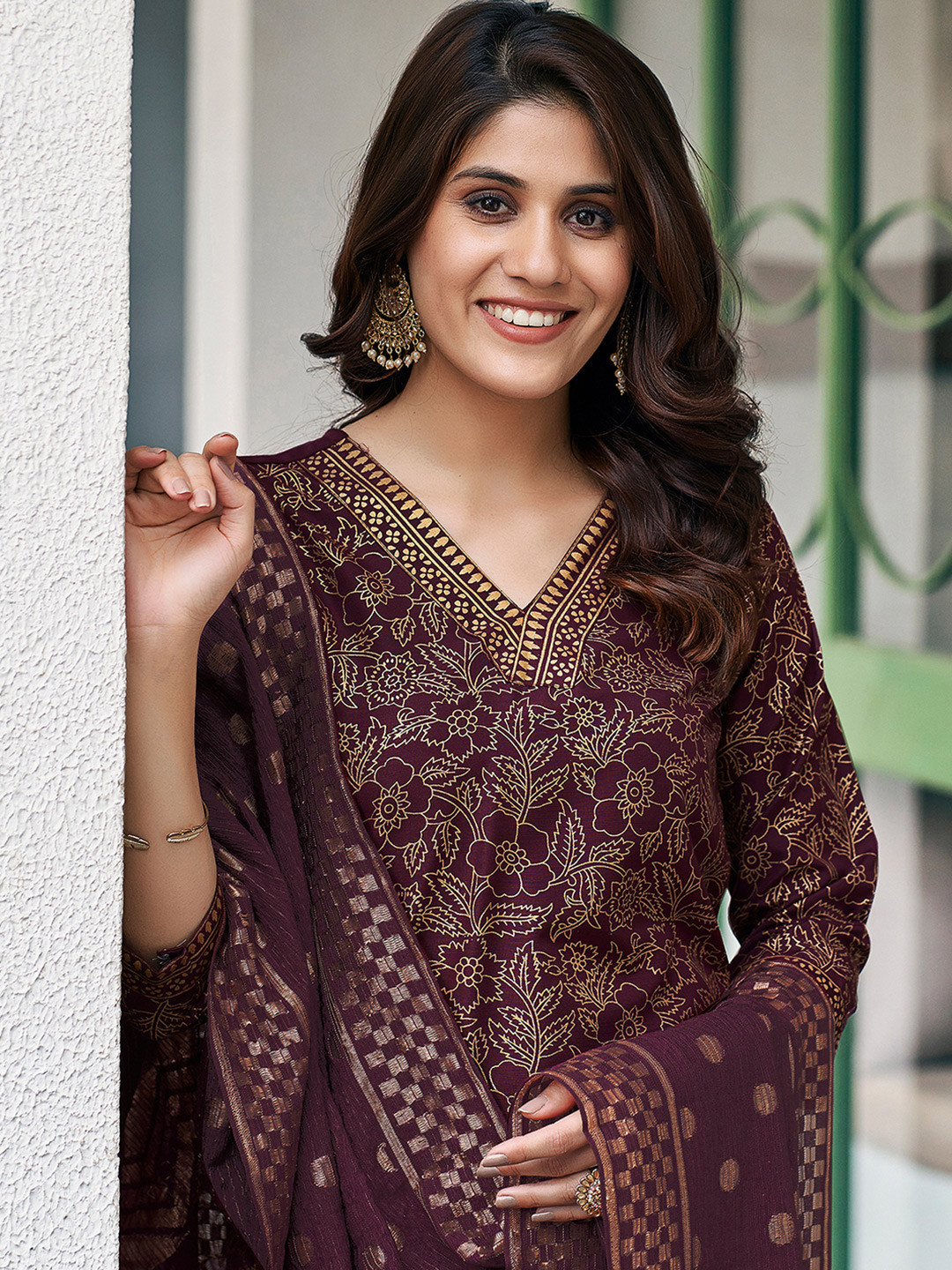Floral Printed Kurta with Trousers